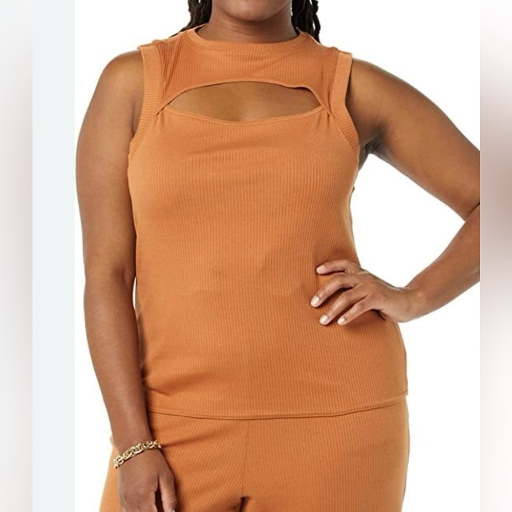 Terea Ava Ribbed Cut out tank Terracotta Size Large